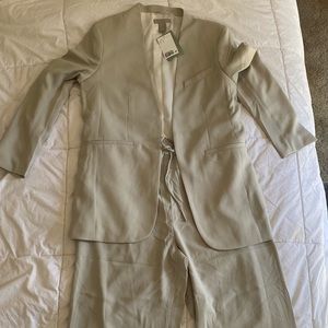 Small top and medium bottoms full suit